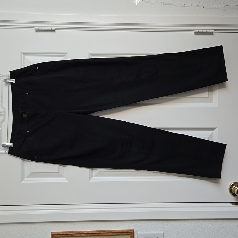 Chicos Black Cargo Pants
